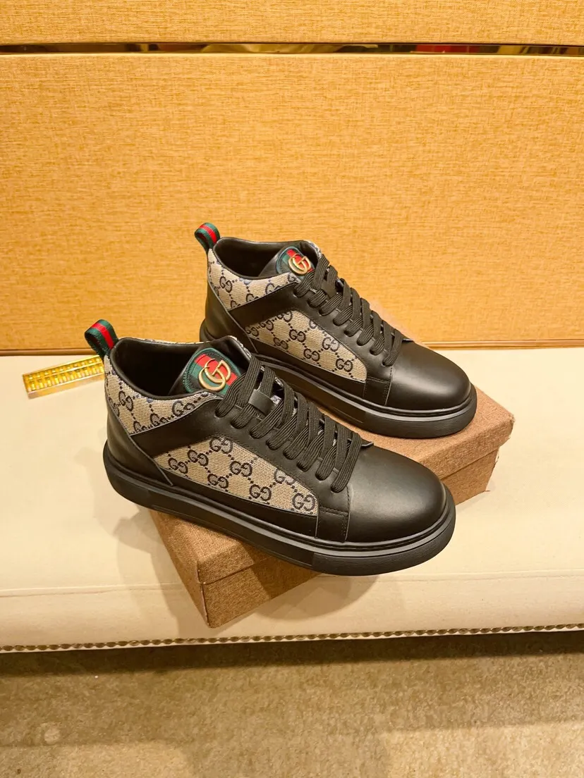Factory price 460 [Gucci] Gucci's latest high-top casual Korean-style men's shoes, new autumn and winter design, perfect workmanship, cabinet quality, upper: cowhide material, leather lining; soft and comfortable, rubber outsole ultra-light, wear-resistant, simple, versatile fashion men's shoes, color optional, size 38--44